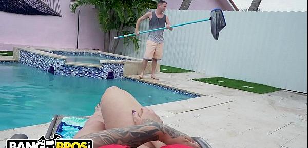  BANGBROS - Lucky Pool Boy Tony Rubino Fucks Cougar Ryan Conner